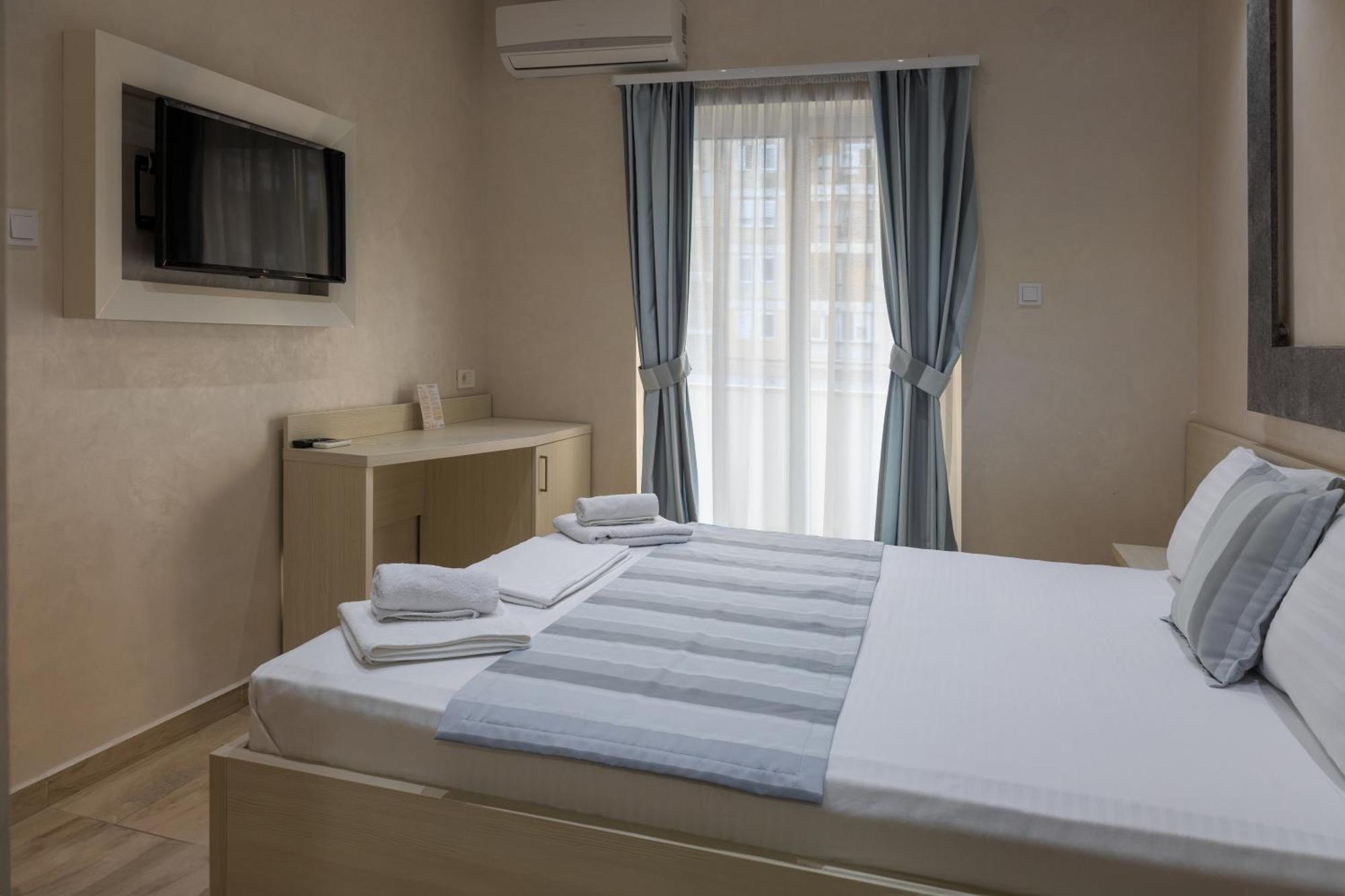 Hotel Maksim Herceg Novi Bagian luar foto