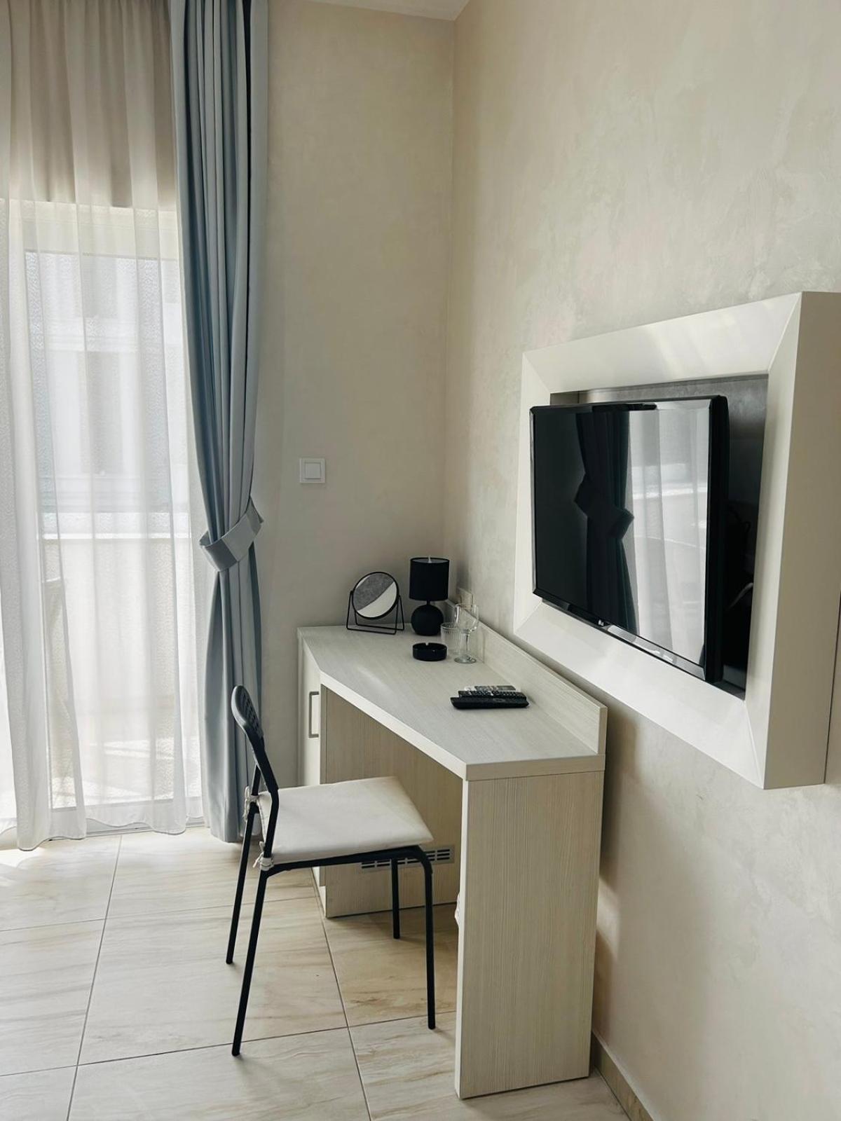 Hotel Maksim Herceg Novi Bagian luar foto